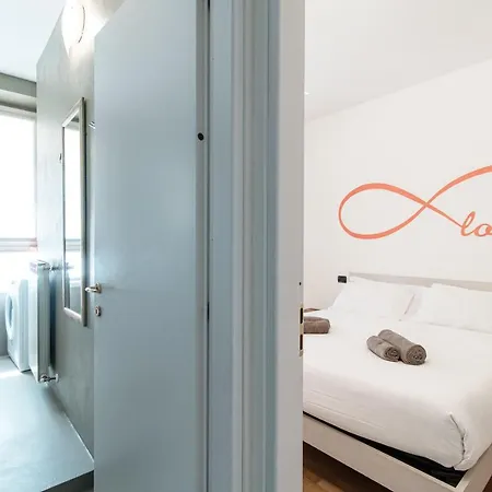 Apartament Orange - The House Of Travelers