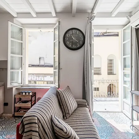 Apartament Orange - The House Of Travelers