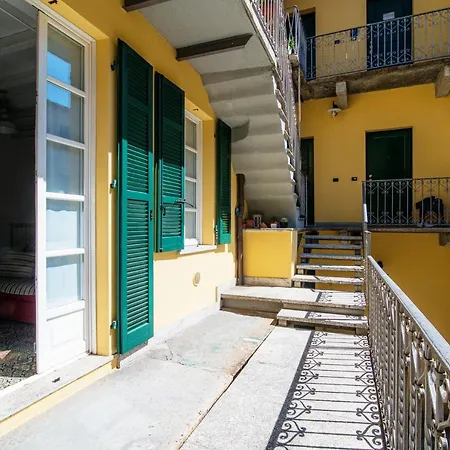 Orange - The House Of Travelers 科莫